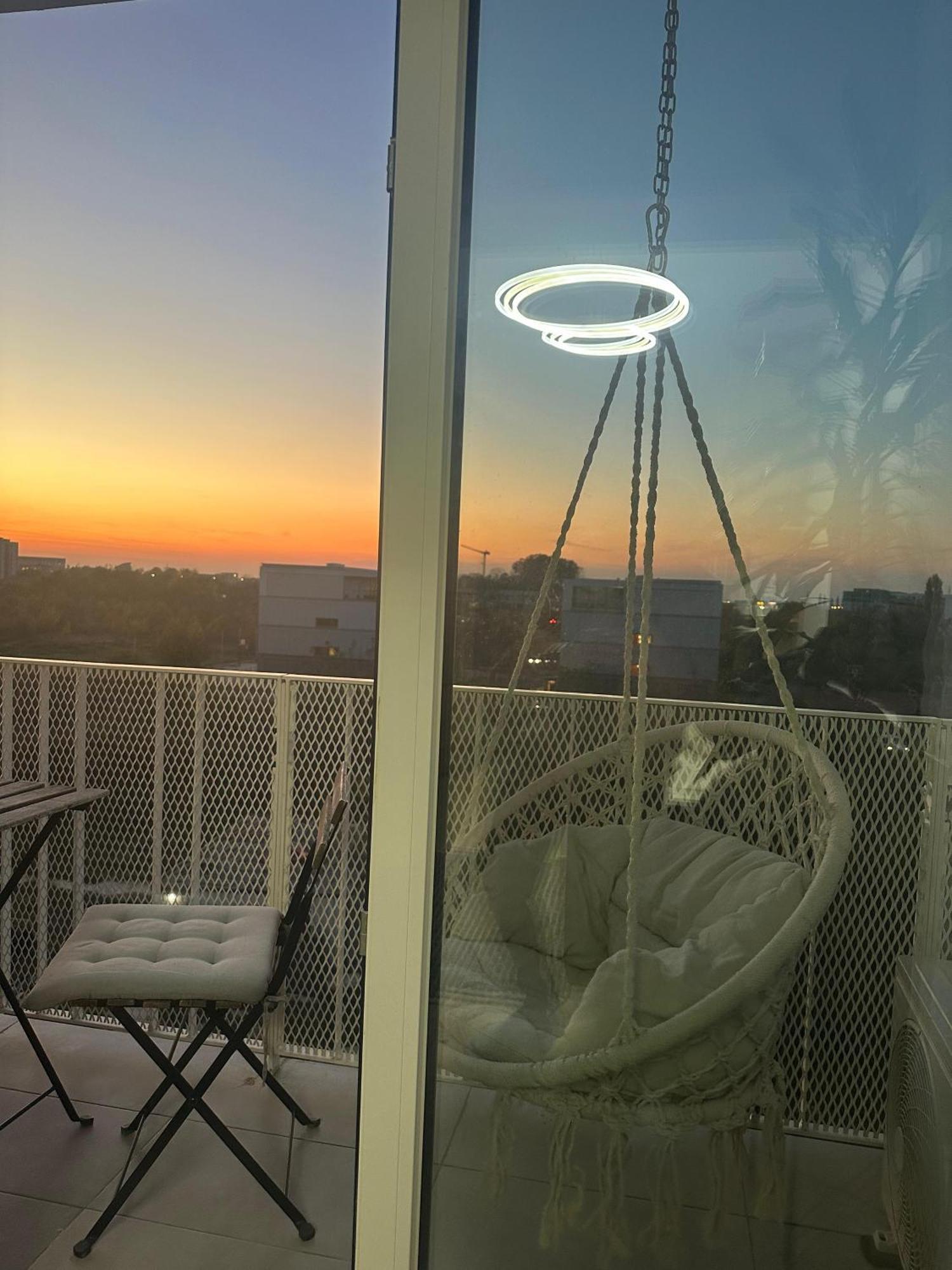Japanese Studio With Hammock And Sunset View Timisoara Luaran gambar